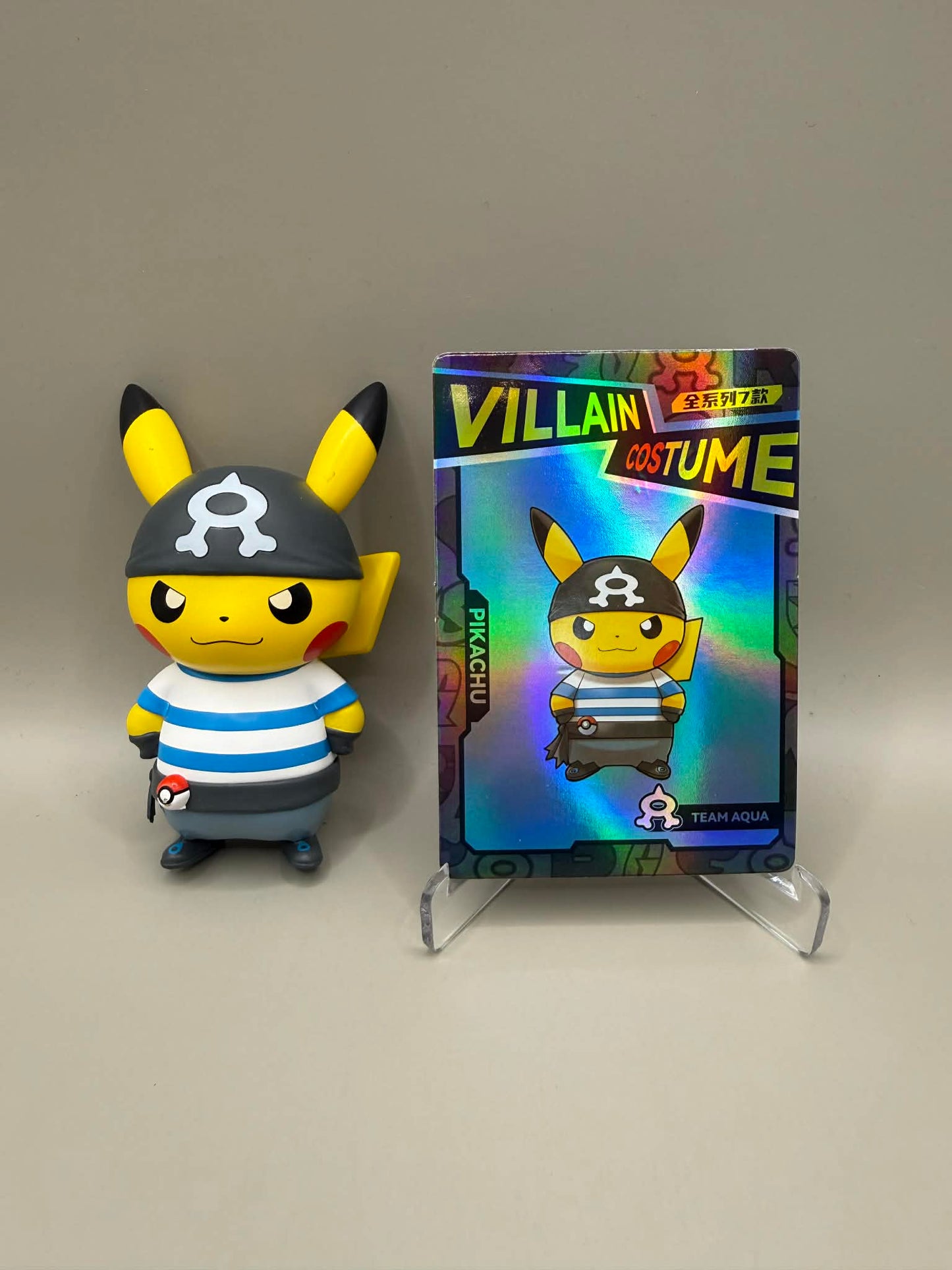 Pokemon Holly Box Villain Costume (Team Aqua) Pikachu Figure Box